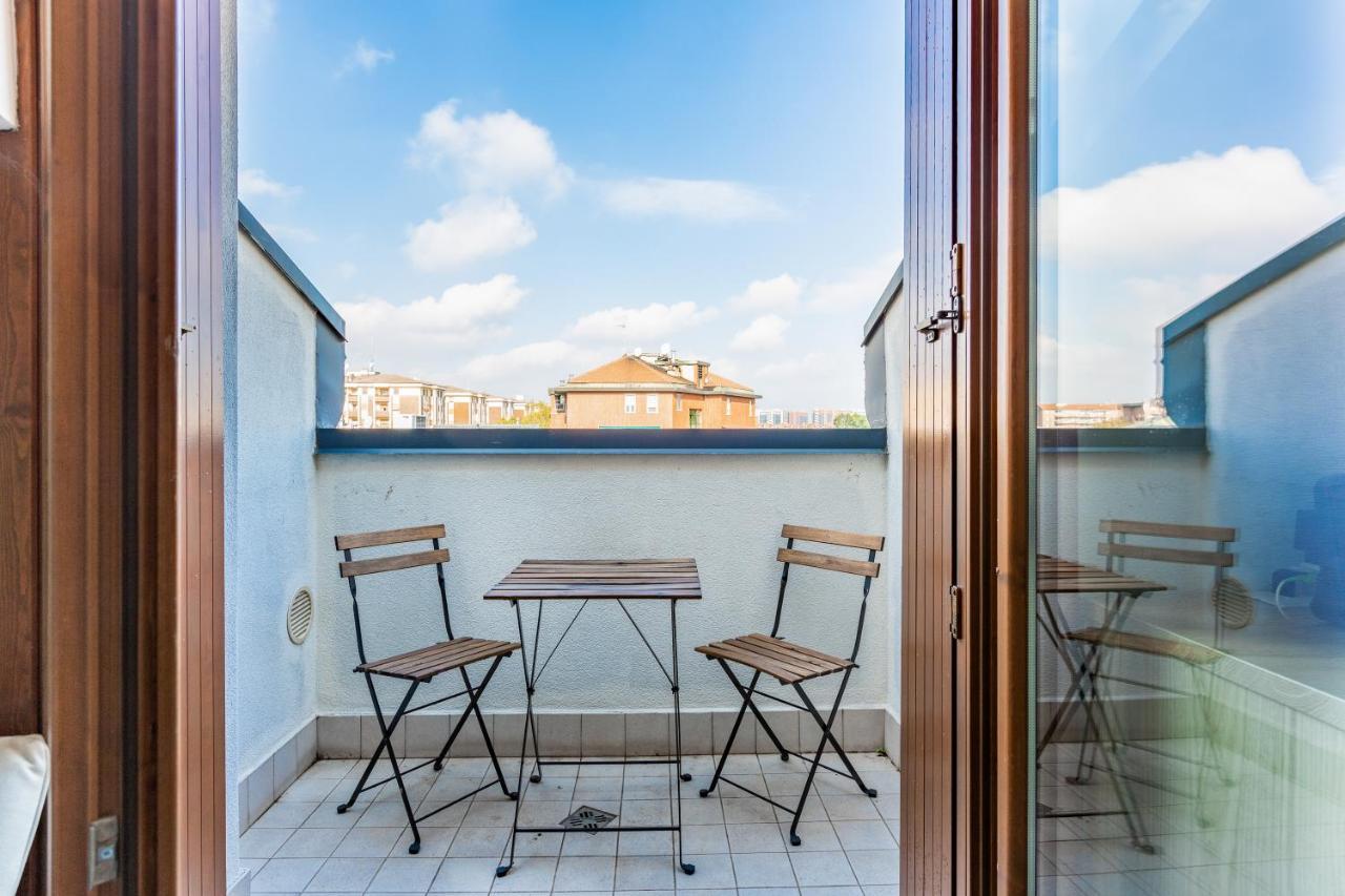 Cozy Studio W/Parking 5 Min Walk From The Bus Stop Μιλάνο Εξωτερικό φωτογραφία